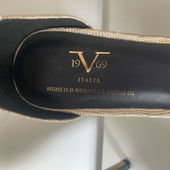 Italia 1969 Versace Nude Textured Ankle Strap Heels Sandals Size 10 Pointy Toe - Picture 5 of 10